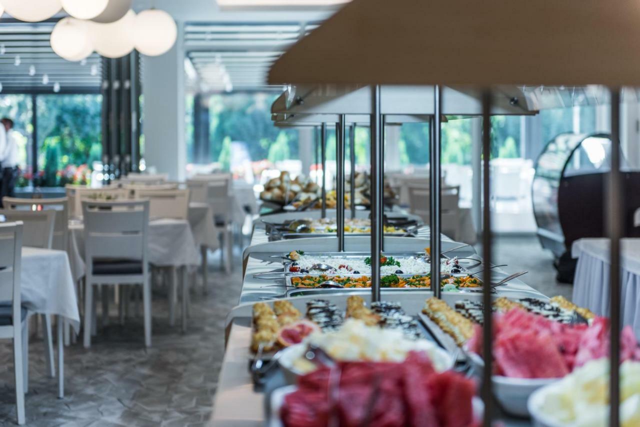 Hotel Fontana Vrnjacka Banja Ngoại thất bức ảnh