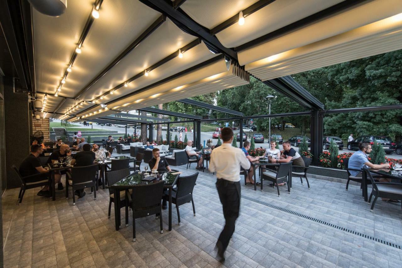 Hotel Fontana Vrnjacka Banja Ngoại thất bức ảnh